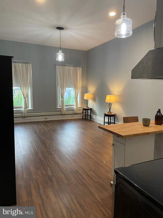 213 State Street #3A, Harrisburg, PA 17101, Harrisburg
