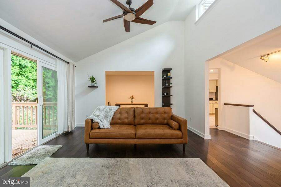 102 Waterview Circle, Havertown, PA 19083 MLS PADE2058262 RLAH