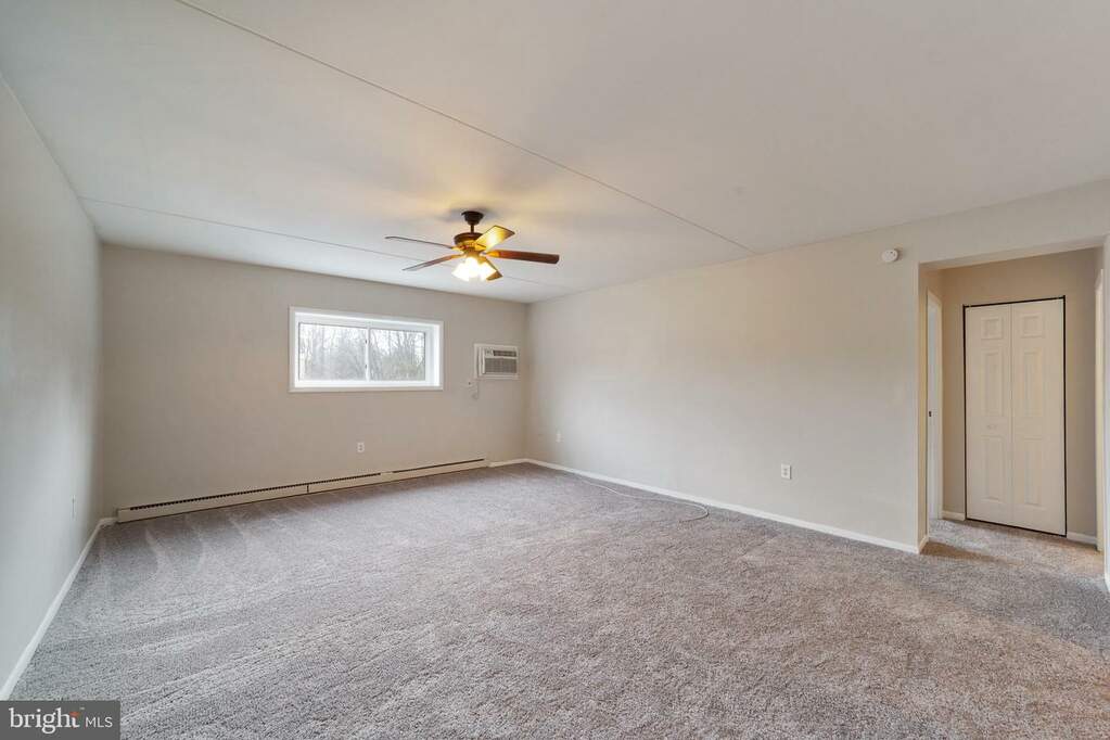 400 Glendale Road H43, Havertown, PA 19083 MLS PADE2064186 RLAH