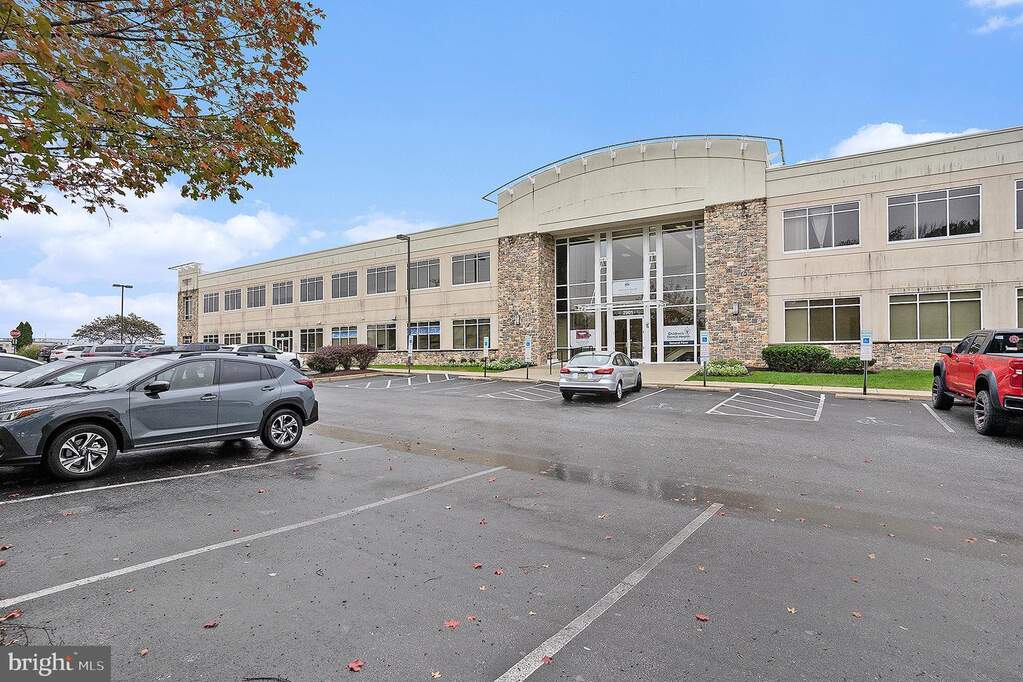 2901 Dutton Mill Road #210, Aston, PA 19014 - View 3