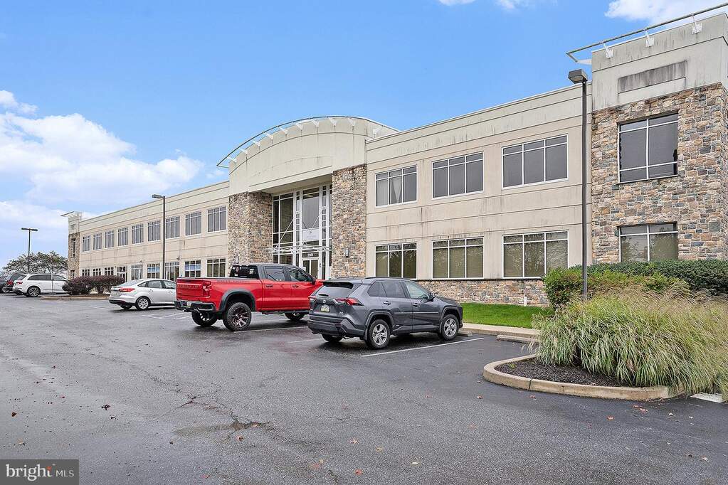 2901 Dutton Mill Road #210, Aston, PA 19014 - View 4