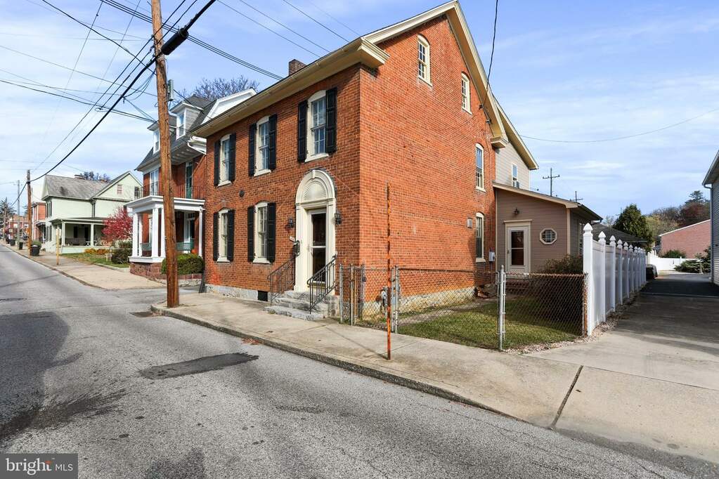 133 E E Second Street, Waynesboro, PA 17268 MLS PAFL2015244 RLAH