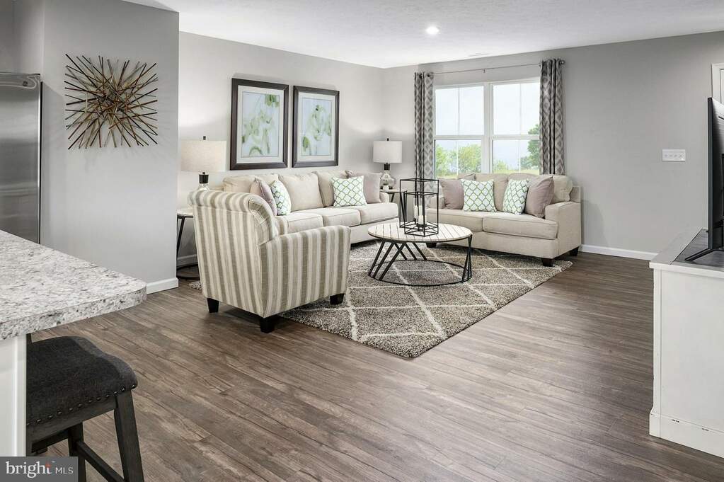 4004 Peridot Drive, Chambersburg, PA 17202 MLS PAFL2017536 RLAH