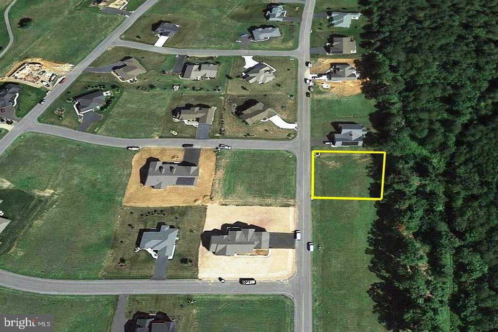 7023 St Annes Drive, Fayetteville, PA 17222, Fayetteville