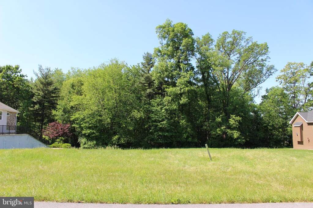 7073 Killarney Drive, Fayetteville, PA 17222 - View 4