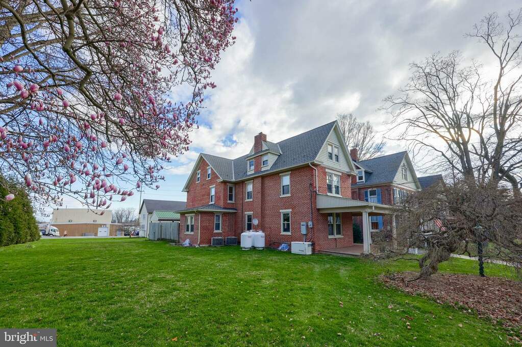 125 Main Street, Landisville, PA 17538 MLS PALA2048732 RLAH