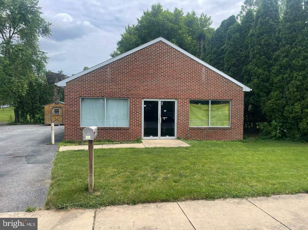 10 Lime Street, Ephrata, PA 17522 MLS PALA2052050 RLAH properties