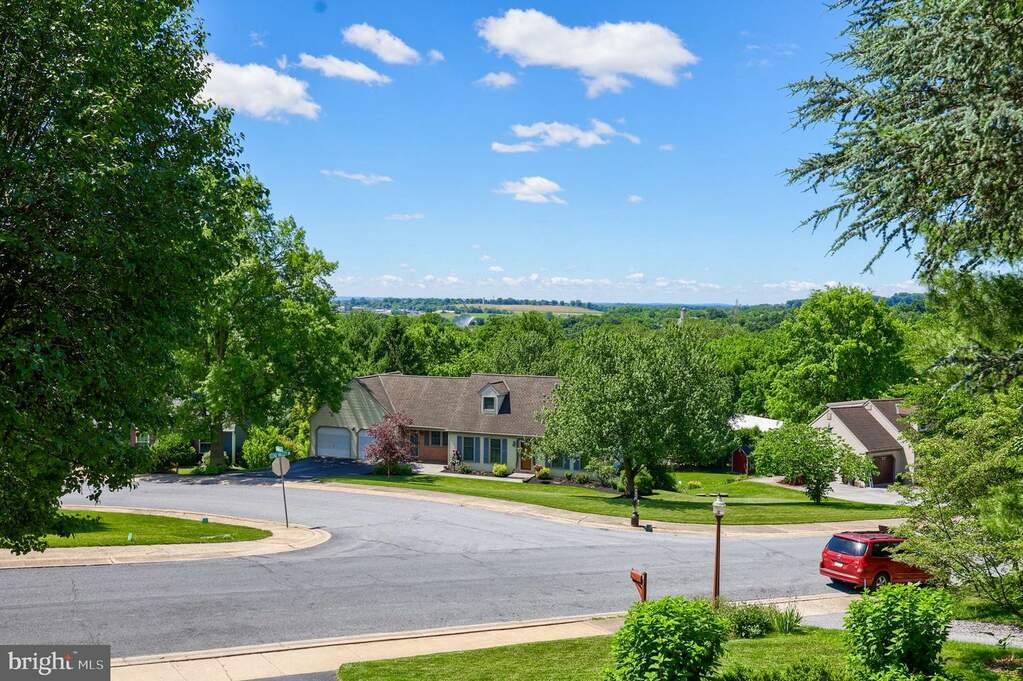 10 Echo Valley Drive, Ephrata, PA 17522 MLS PALA2052420 RLAH