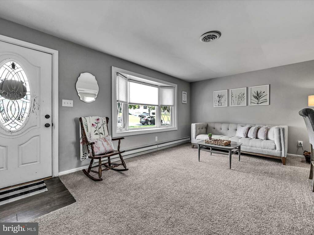 242 Buttonwood Drive, Elizabethtown, PA 17022 MLS PALA2052504 RLAH