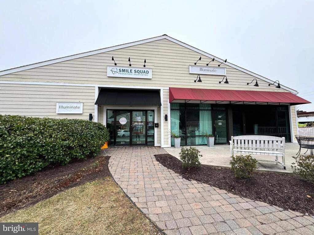 351 W. Main Street, Leola, PA 17540, Leola
