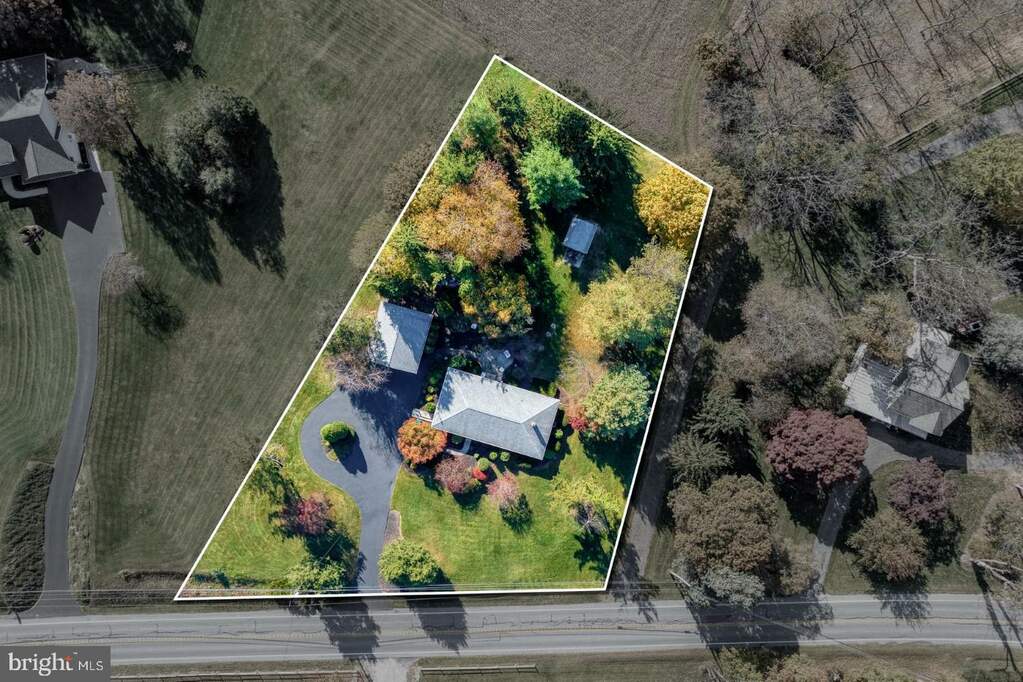 333 Gravel Hill Road, Palmyra, PA 17078 MLS PALN2012474 RLAH