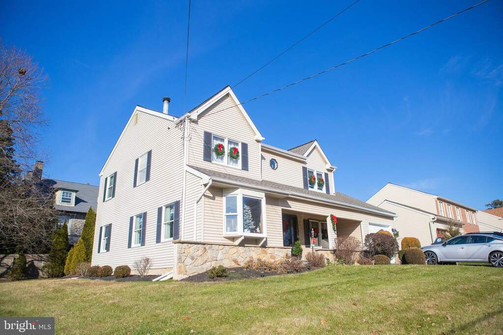 145 E Mount Pleasant Avenue, Ambler, PA 19002 MLS PAMC2091712 RLAH