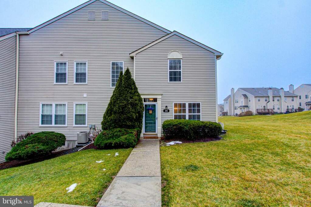 482 Stoneglen Street, Collegeville, PA 19426 MLS PAMC2092296 RLAH properties
