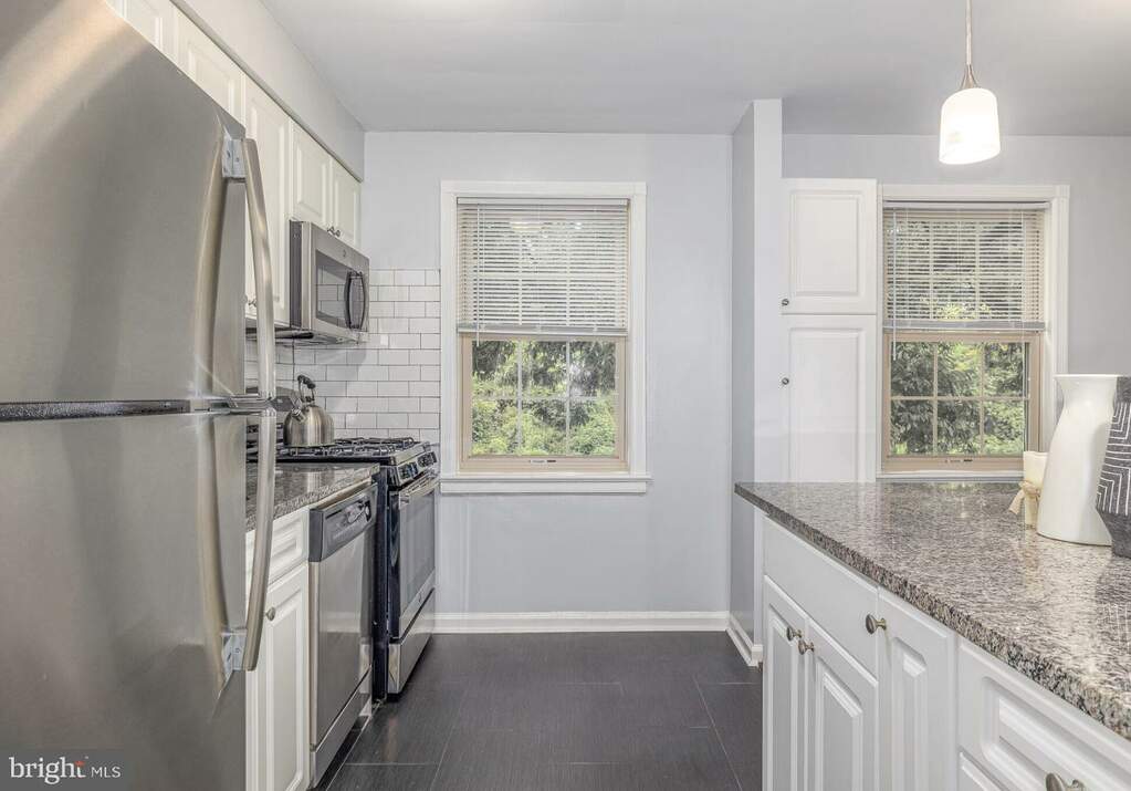 150 E Wynnewood Road 1B31A, Wynnewood, PA 19096 MLS PAMC2097572