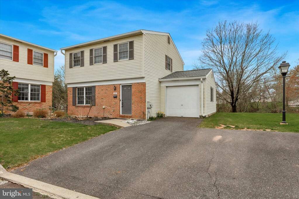 1607 Salinus Court, Lansdale, PA 19446 MLS PAMC2100206 RLAH