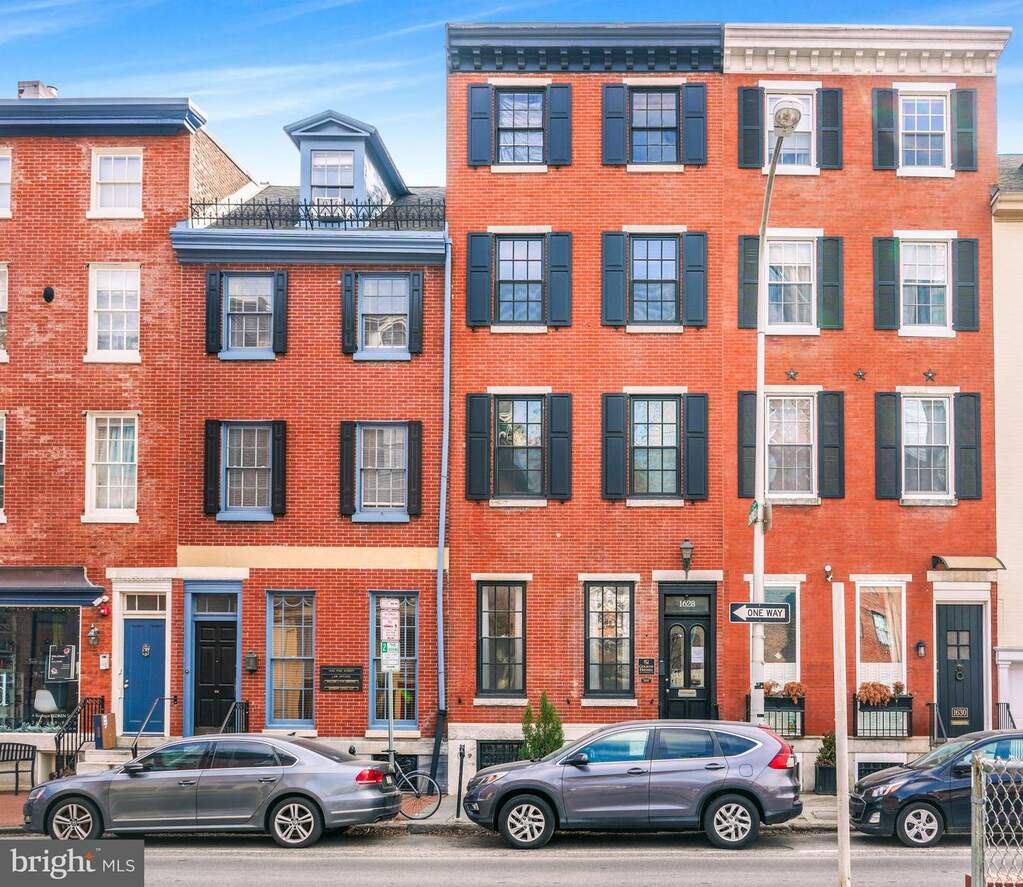 1628 Pine Street, Philadelphia, PA 19103 MLS PAPH2209034 RLAH properties