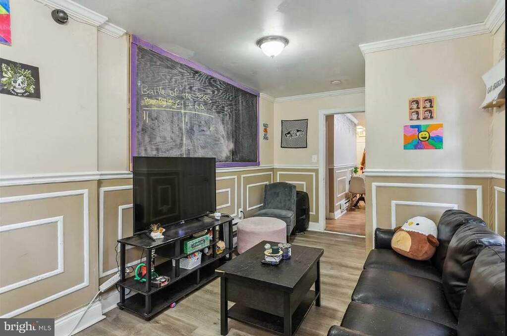 1706 N Bouvier Street, Philadelphia, PA 19101 MLS PAPH2304438 RLAH