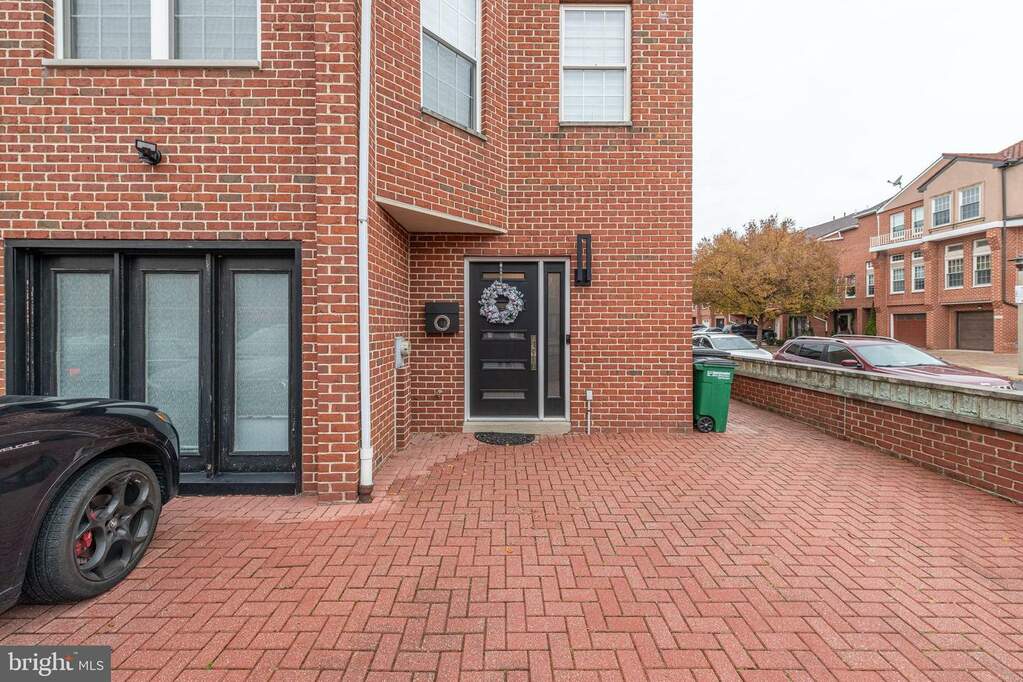 3222 S Sydenham Street, Philadelphia, PA 19145 MLS PAPH2304994