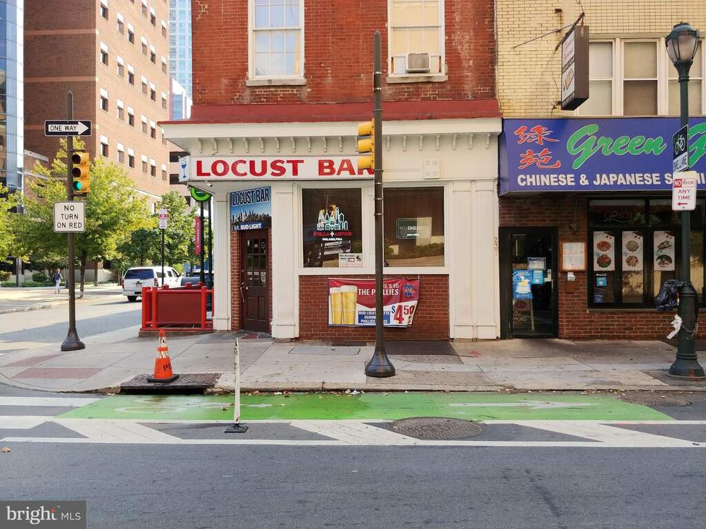 235 S 10th Street, Philadelphia, PA 19107 - View 2