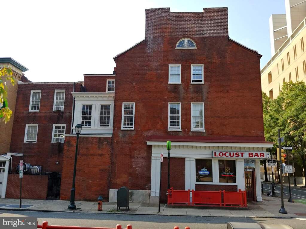 235 S 10th Street, Philadelphia, PA 19107 - View 4