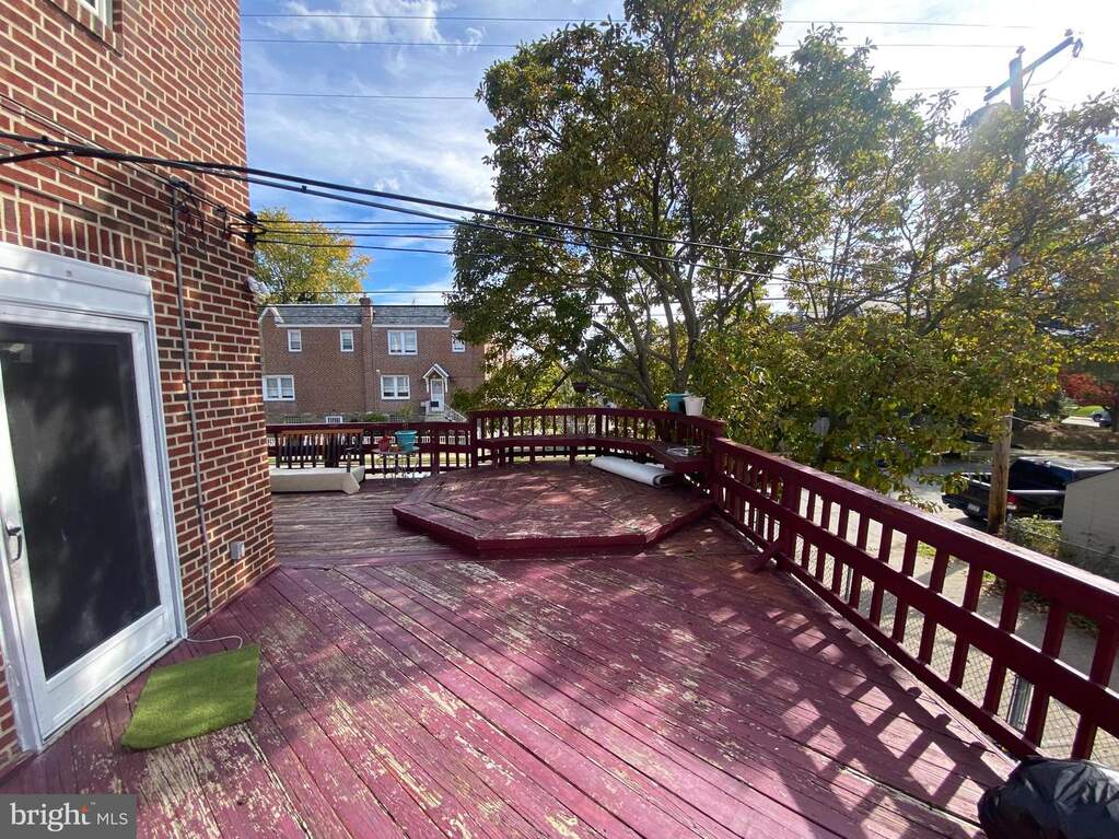 1238 Glenview Street, Philadelphia, PA 19111 - View 2