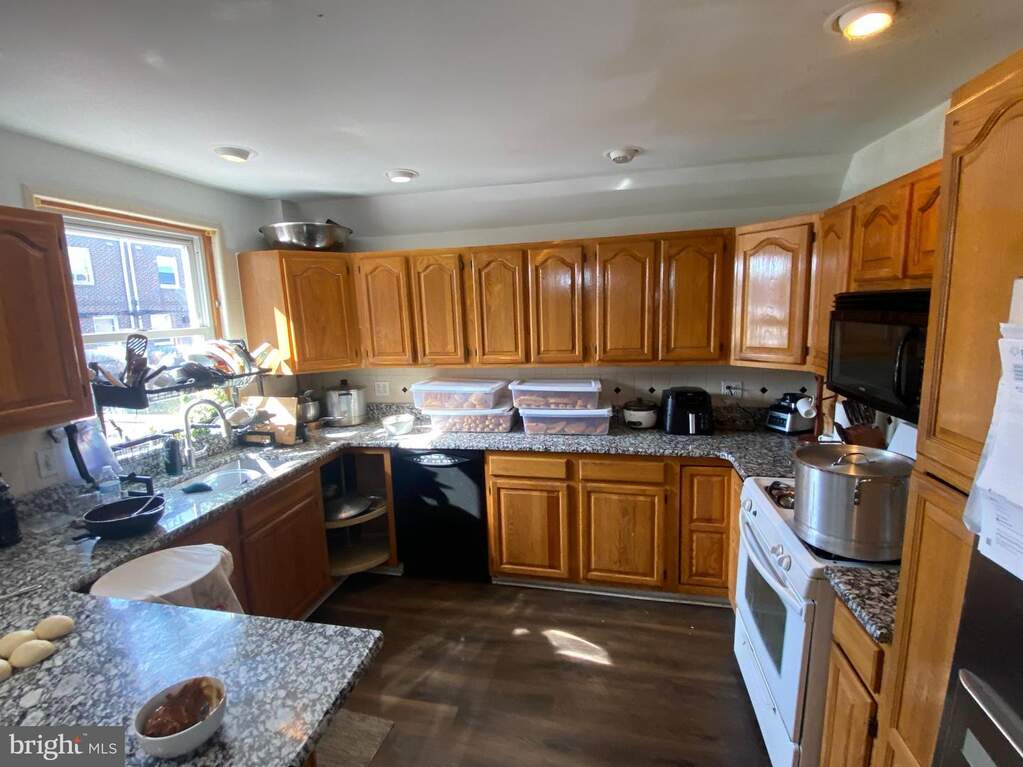 1238 Glenview Street, Philadelphia, PA 19111 - View 6