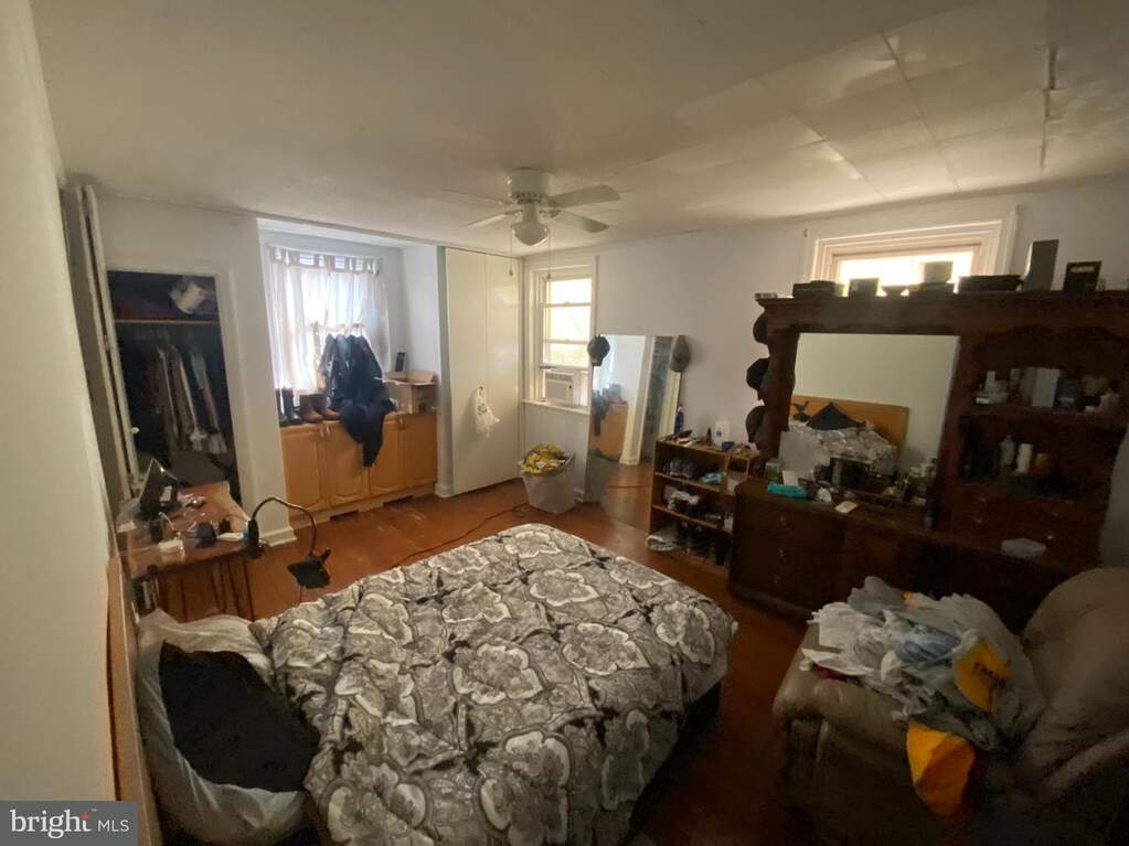 1238 Glenview Street, Philadelphia, PA 19111 - More