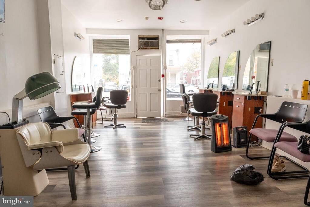 835 E Chelten Avenue, Philadelphia, PA 19138 - View 2