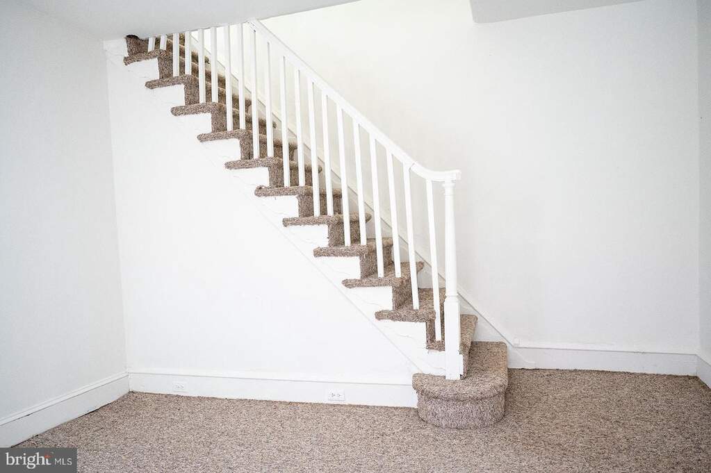835 E Chelten Avenue, Philadelphia, PA 19138 - View 3