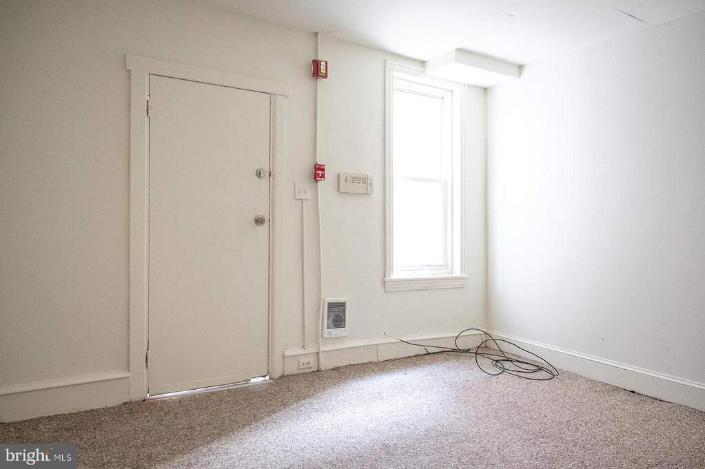 835 E Chelten Avenue, Philadelphia, PA 19138 - View 4