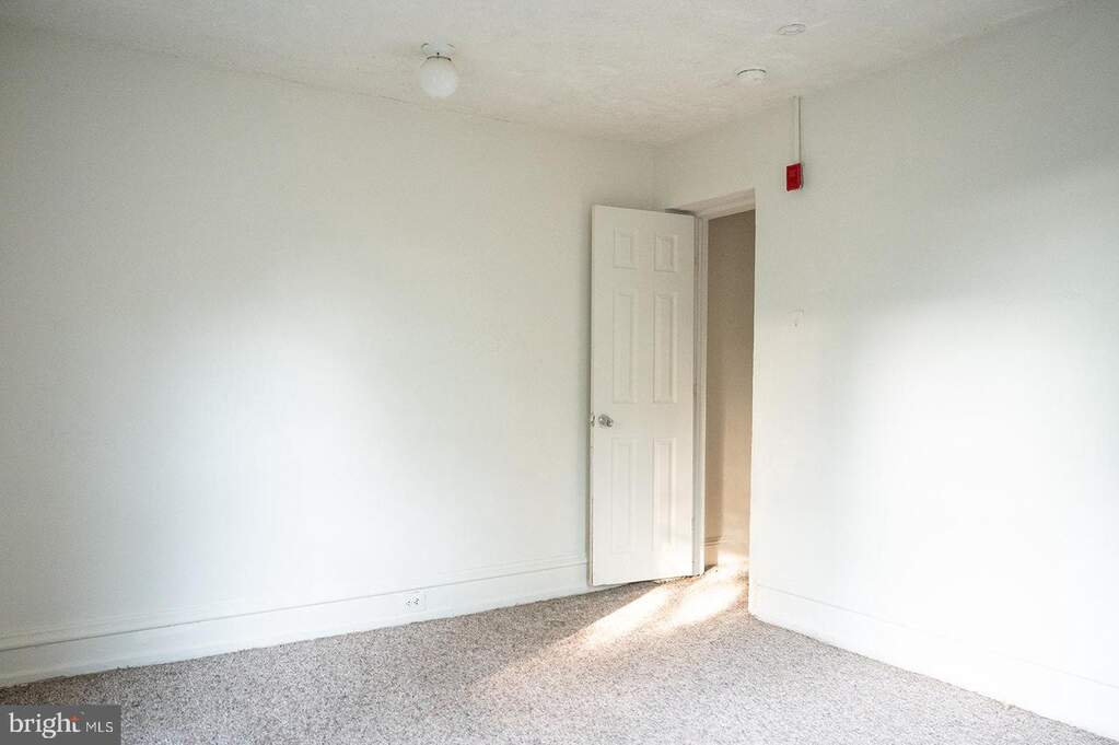 835 E Chelten Avenue, Philadelphia, PA 19138 - View 6