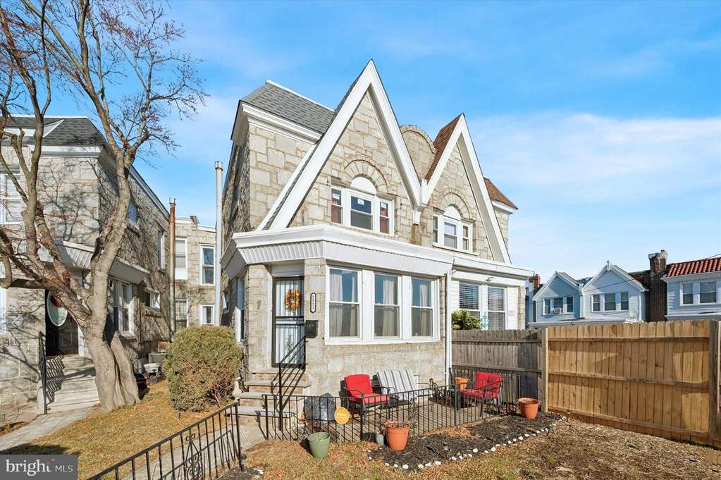 5823 Upland Way, Philadelphia, PA 19131 - View 3