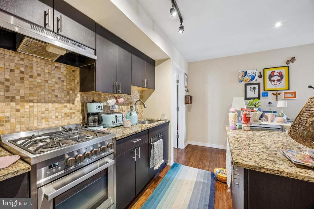 1909 S Broad Street, Philadelphia, PA 19148 - View 2