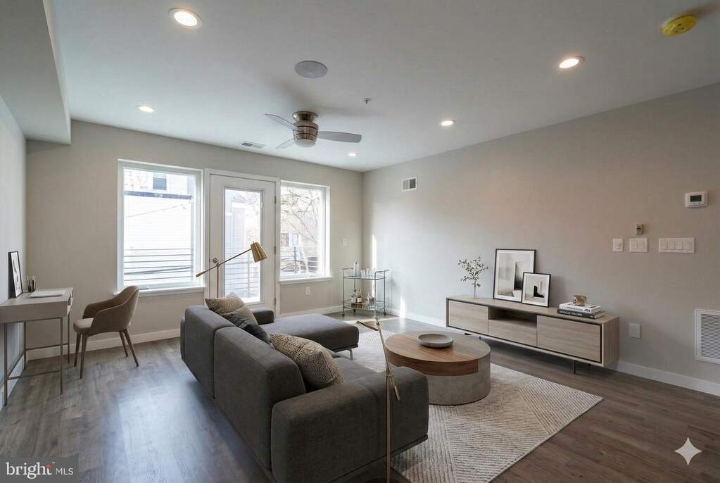 762 S 15th Street, Philadelphia, PA 19146, Philadelphia
