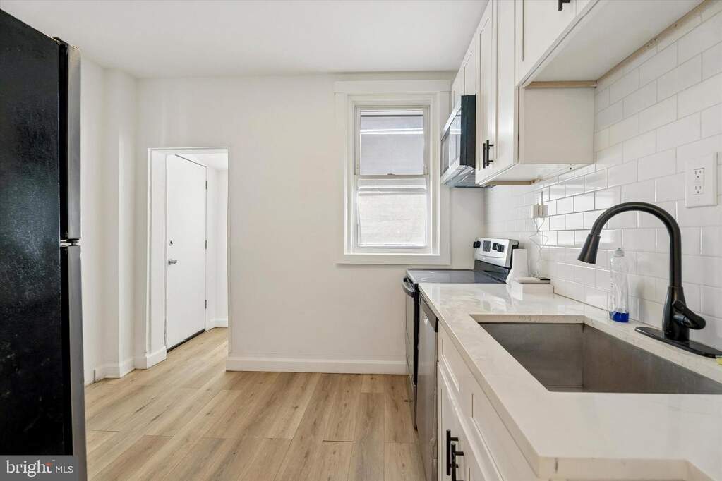 House in Philadelphia - View 5