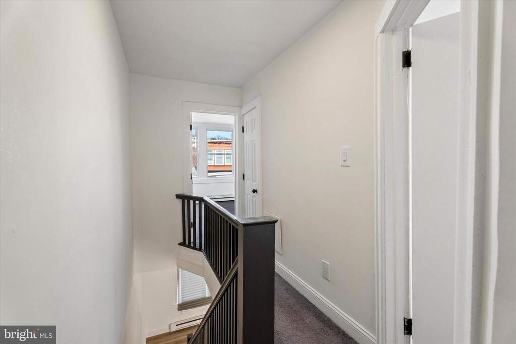 House in Philadelphia - More
