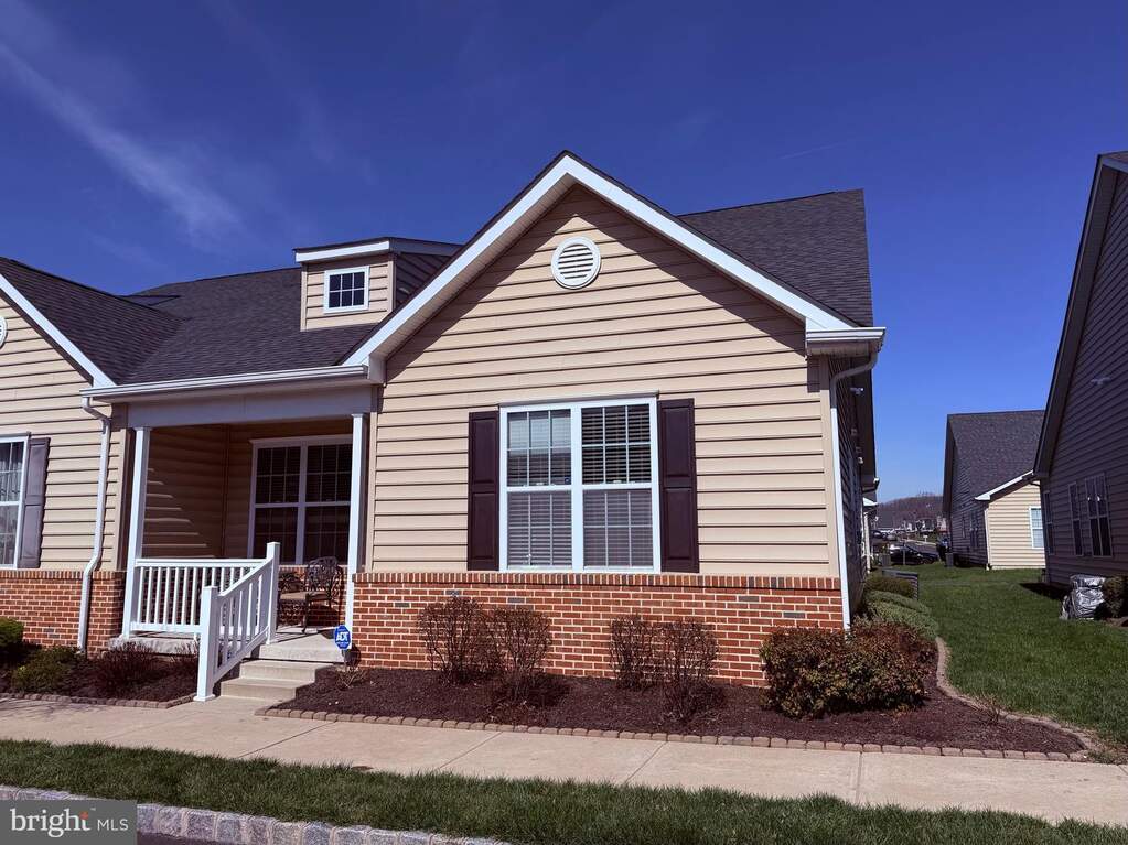 15128 Wildflower Way, Philadelphia, PA 19116 | MLS# PAPH2600802 | RLAH ...