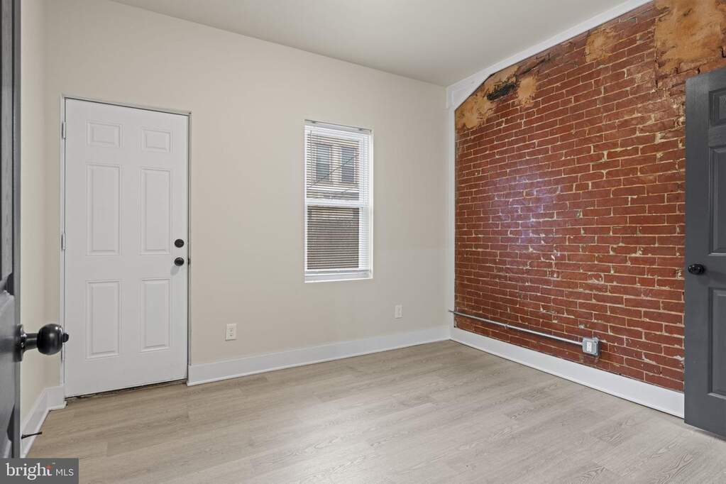521 W Westmoreland Street, Philadelphia, PA 19140 - View 6