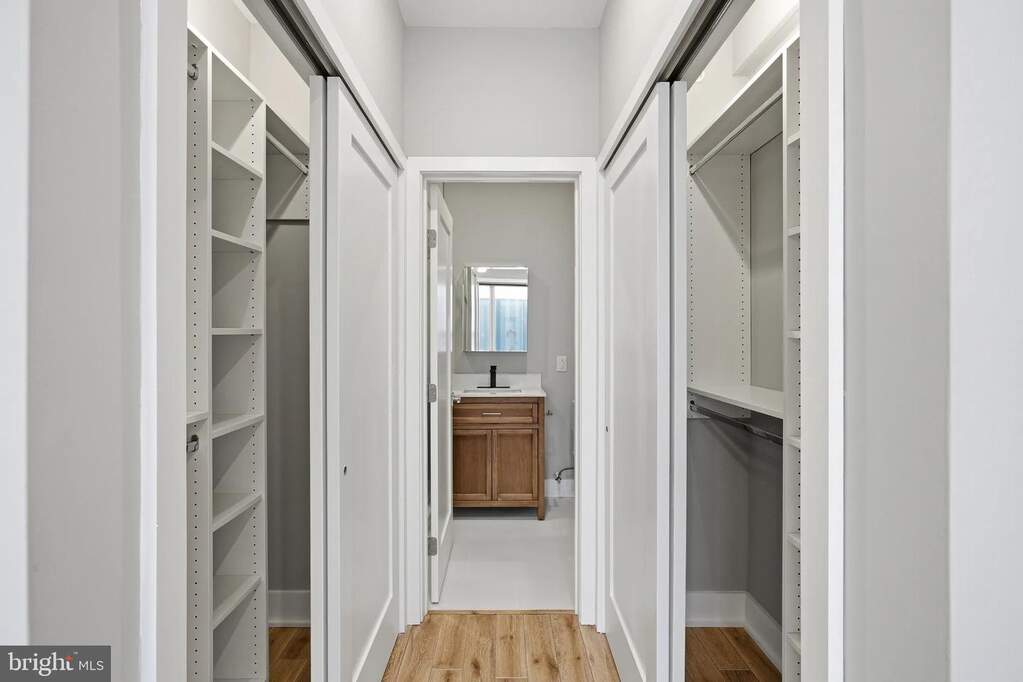 1000 W Girard Avenue #242, Philadelphia, PA 19123 - View 5