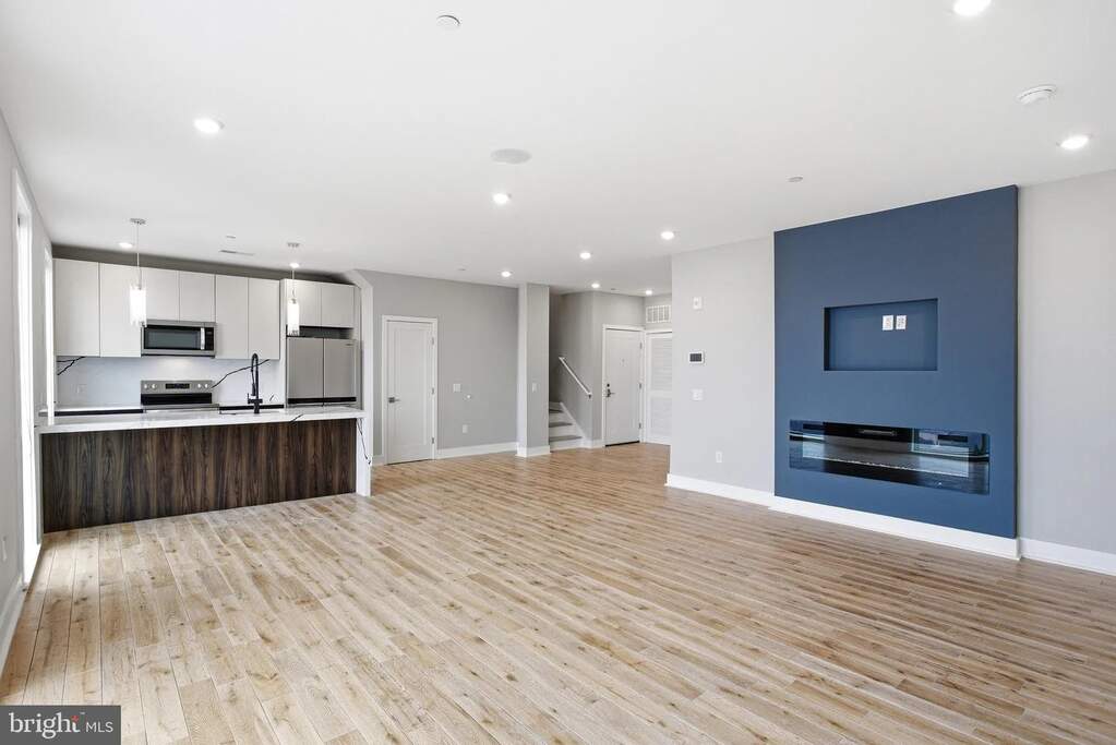 1000 W Girard Avenue #242, Philadelphia, PA 19123 - View 6