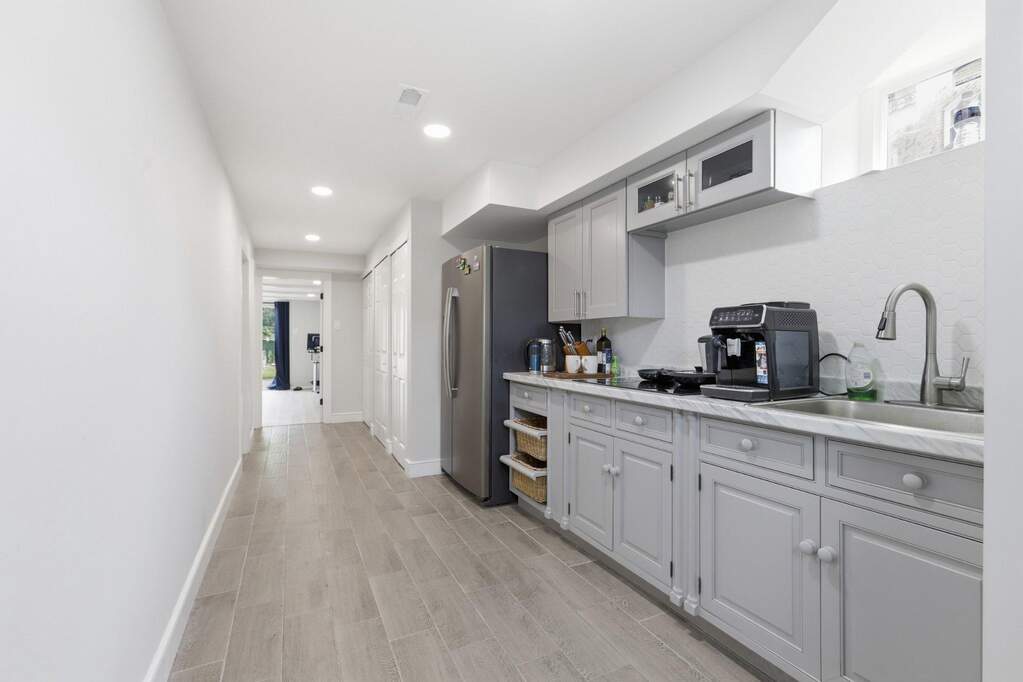 819 Bergen Street, Philadelphia, PA 19111 - More