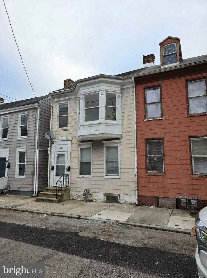 35 N Hartley Street, York, PA 17401 MLS PAYK2057148 RLAH properties
