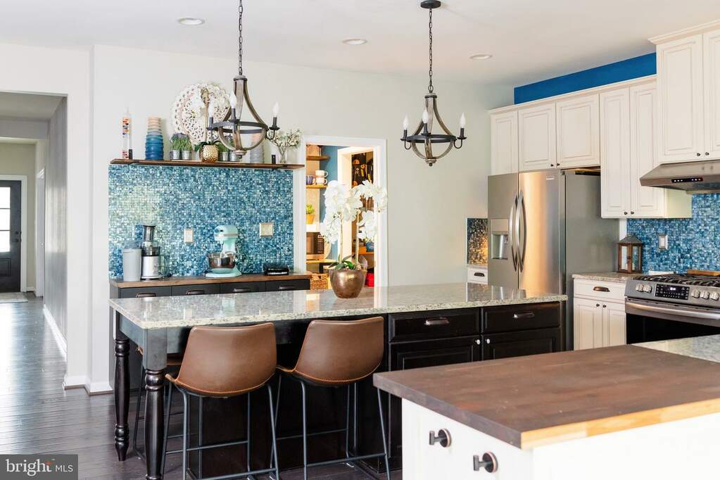 1234 Copper Beech Drive, York, PA 17403 MLS PAYK2059000 RLAH