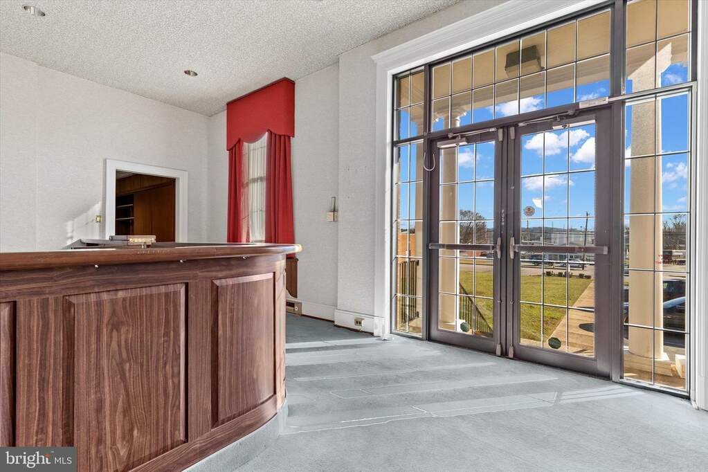 2605 W Market Street, York, PA 17404 - More