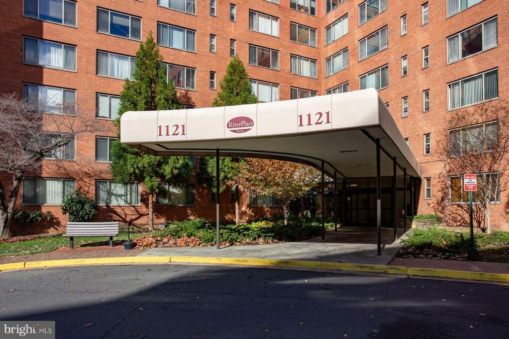 1121 Arlington Boulevard 118, Arlington, VA 22209 MLS VAAR2038046