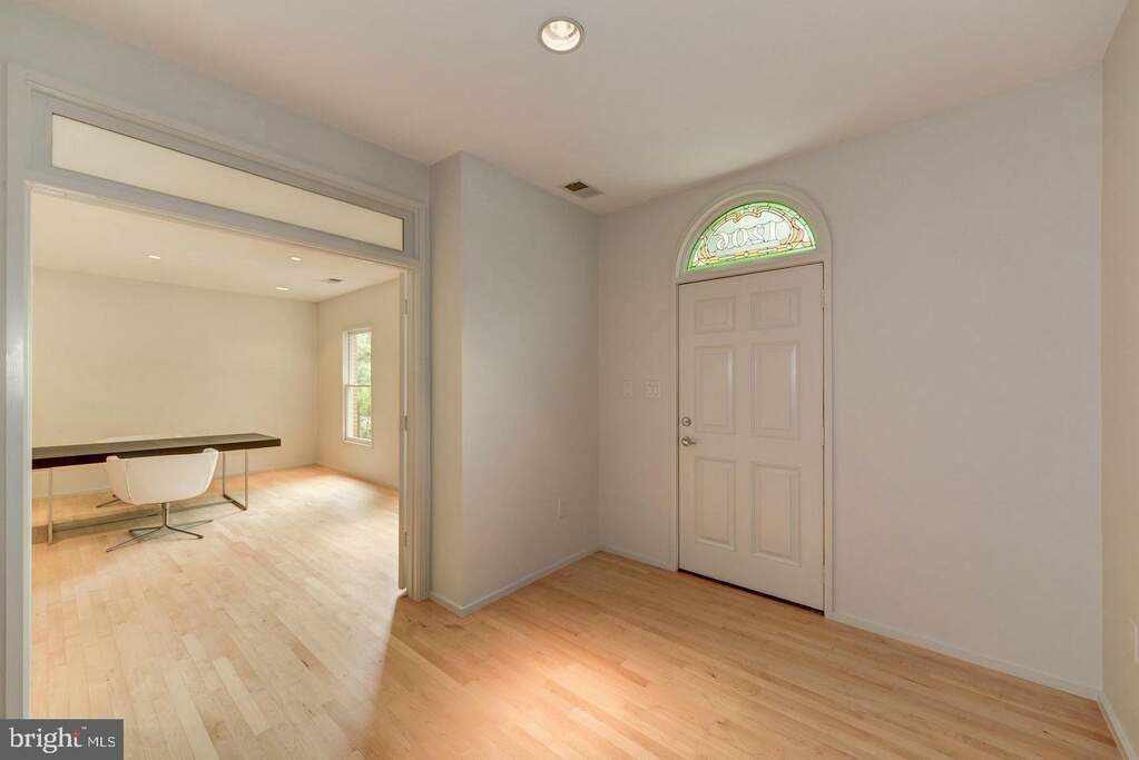 1206 N Johnson Street, Arlington, VA 22201 MLS VAAR2038774 RLAH