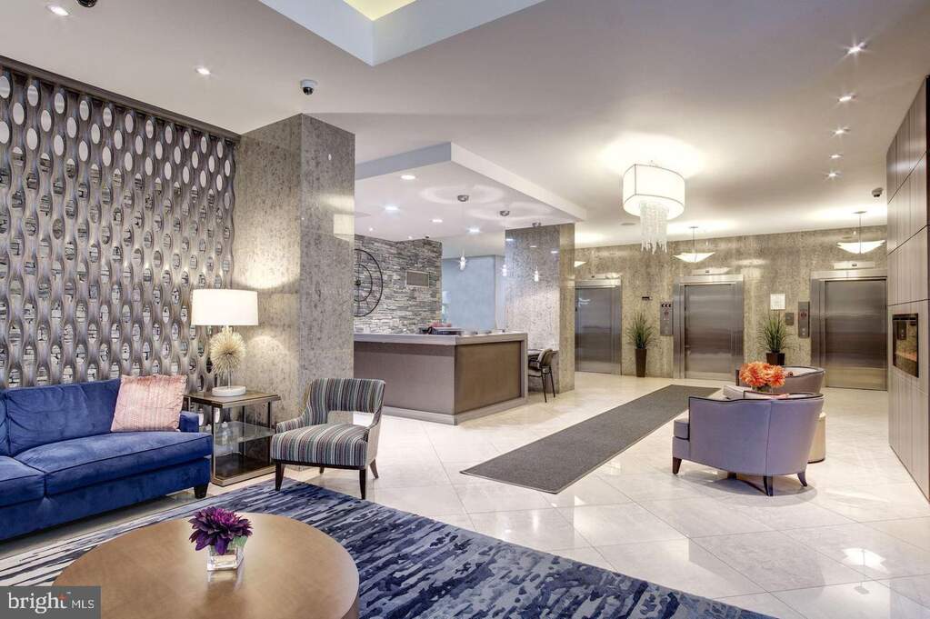 1011 Arlington Boulevard #934