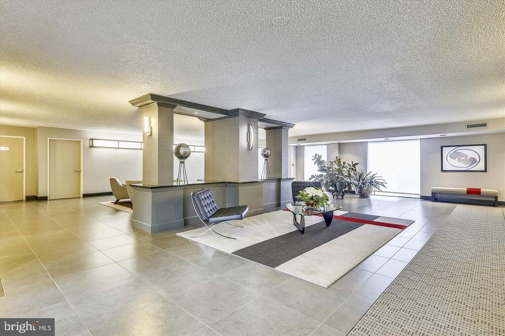 200 N Pickett Street 1411, Alexandria, VA 22304 MLS VAAX2030000