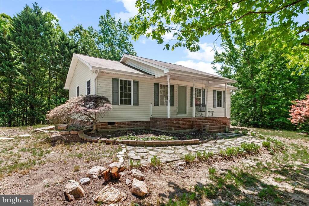 11024 Ladysmith Road, Ruther Glen, VA 22546 | MLS# VACV2010220 | RLAH ...