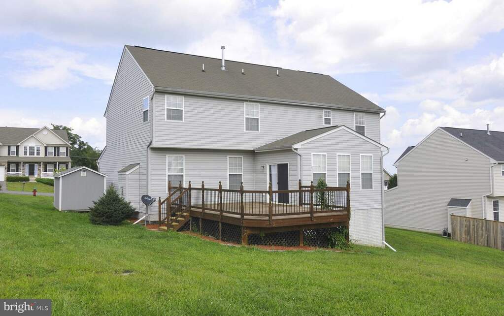 290 Fortress Drive, Winchester, VA 22603 MLS VAFV2016256 RLAH